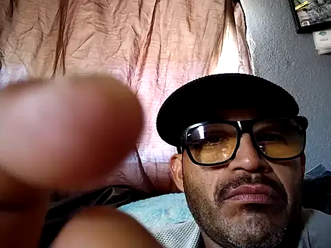 Mrpito7878 online show from 25, 2, 2025