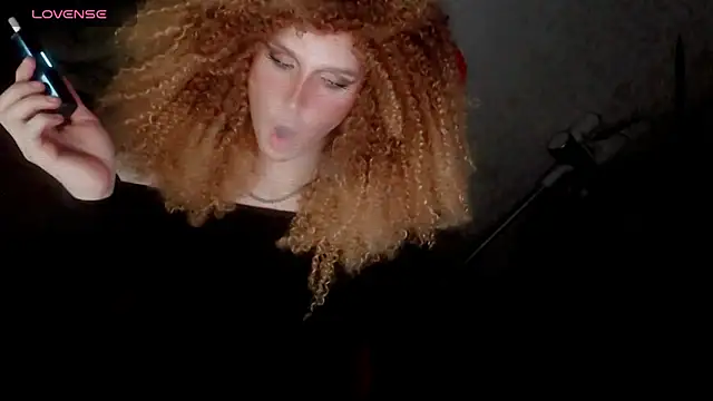 hellenspellman online show from 5, 12, 2025