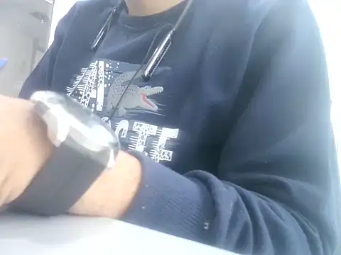 Snapshot of rahulkajuuu0909 chatting on 19, 11, 2025 rahulkajuuu0909 online show from 19, 11, 2025