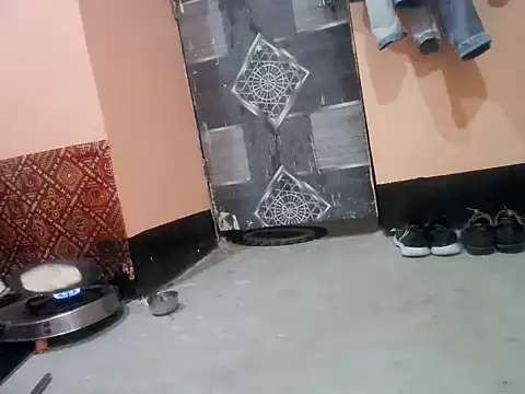 Snapshot of rahulkajuuu0909 chatting on 25, 11, 2025 rahulkajuuu0909 online show from 25, 11, 2025