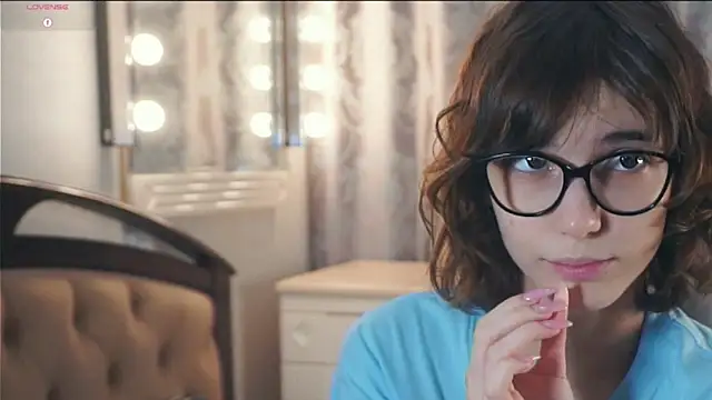 Snapshot of SibleyBurner chatting on 6, 1, 2026 SibleyBurner online show from 6, 1, 2026