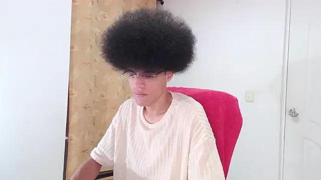 Snapshot of Smith_Gael chatting on 21, 4, 2026 Smith Gael online show from 21, 4, 2026