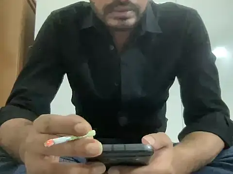 Snapshot of playboyx007 chatting on 20, 4, 2026 playboyx007 online show from 20, 4, 2026