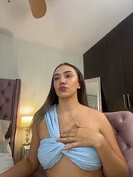 Snapshot of natashaleightt chatting on 16, 10, 2025 natashaleightt online show from 16, 10, 2025