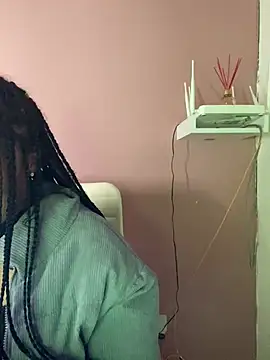 Snapshot of MichelleDiaz_Pink chatting on 11, 3, 2025 MichelleDiaz Pink online show from 11, 3, 2025