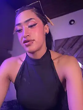 Snapshot of MichelleDiaz_Pink chatting on 21, 9, 2025 MichelleDiaz Pink online show from 21, 9, 2025