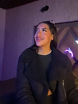 Snapshot of MichelleDiaz_Pink chatting on 9, 11, 2025 MichelleDiaz Pink online show from 9, 11, 2025