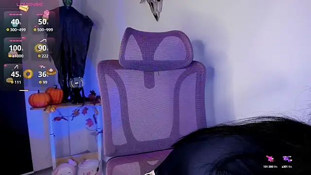 Snapshot of MiaWilsson_ chatting on 10, 10, 2025 MiaWilsson online show from 10, 10, 2025