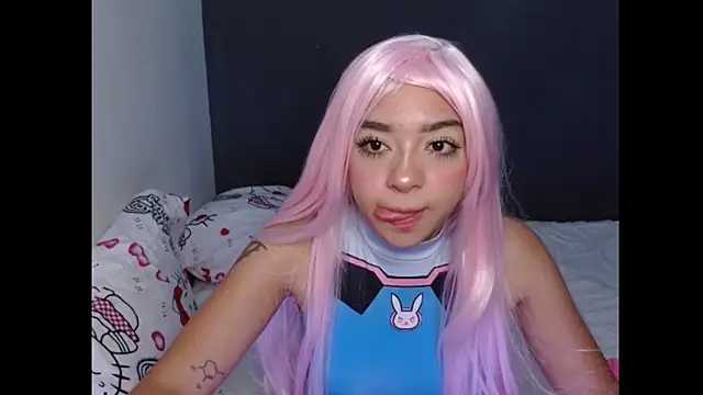 hellokitty  valery online show from 15, 12, 2025