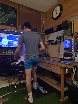 Snapshot of Polaroid_White chatting on 25, 10, 2025 Polaroid White online show from 25, 10, 2025