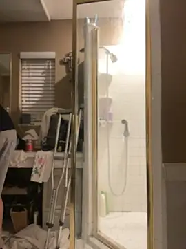 Snapshot of Polaroid_White chatting on 1, 11, 2025 Polaroid White online show from 1, 11, 2025