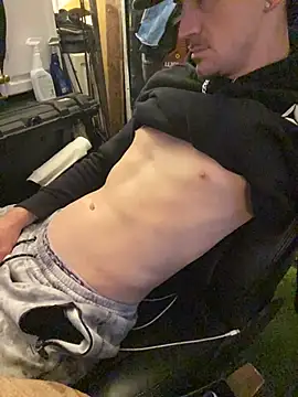 Snapshot of Polaroid_White chatting on 3, 11, 2025 Polaroid White online show from 3, 11, 2025