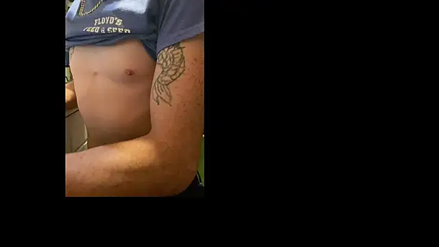 Snapshot of Polaroid_White chatting on 11, 11, 2025 Polaroid White online show from 11, 11, 2025