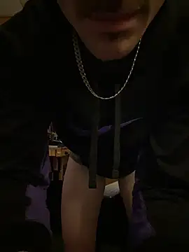 Snapshot of Polaroid_White chatting on 11, 11, 2025 Polaroid White online show from 11, 11, 2025