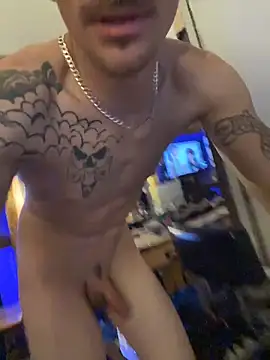 Snapshot of Polaroid_White chatting on 19, 11, 2025 Polaroid White online show from 19, 11, 2025