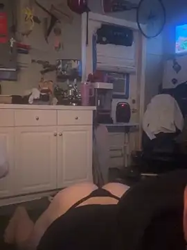 Snapshot of Polaroid_White chatting on 15, 12, 2025 Polaroid White online show from 15, 12, 2025