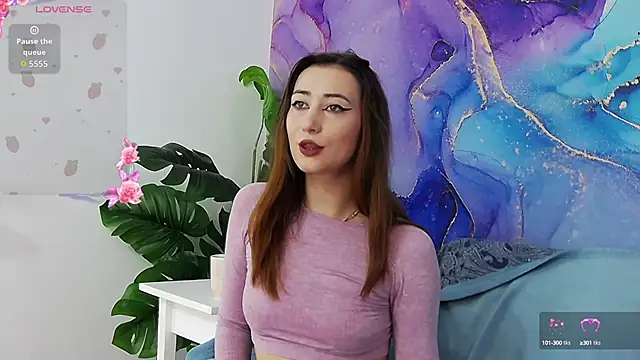 Snapshot of IsoldeBlis chatting on 12, 9, 2025 IsoldeBlis online show from 12, 9, 2025
