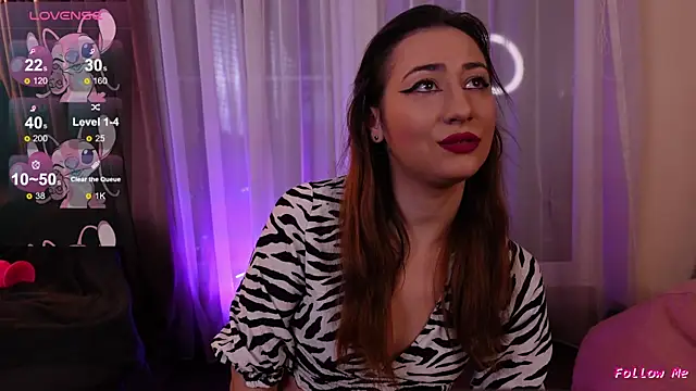 IsoldeBlis online show from 23, 10, 2025