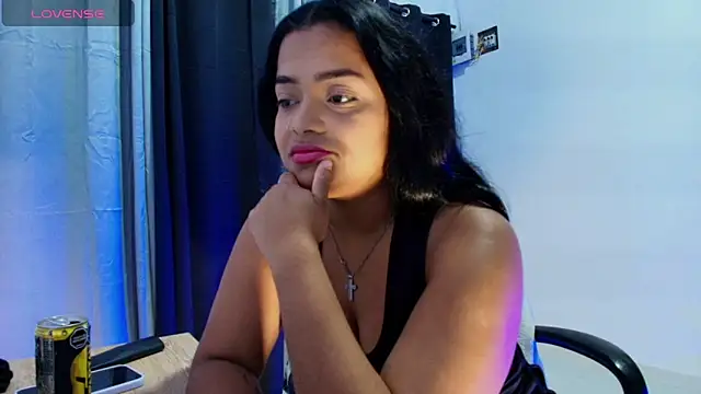 Snapshot of tatiana_10 chatting on 13, 3, 2025 tatiana 10 online show from 13, 3, 2025