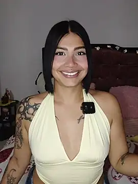 Snapshot of Kylie_brazt chatting on 3, 5, 2026 Kylie brazt online show from 3, 5, 2026