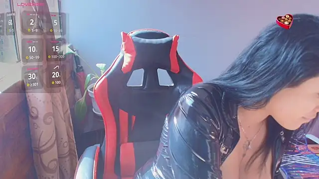 SophiTay online show from 13, 9, 2025