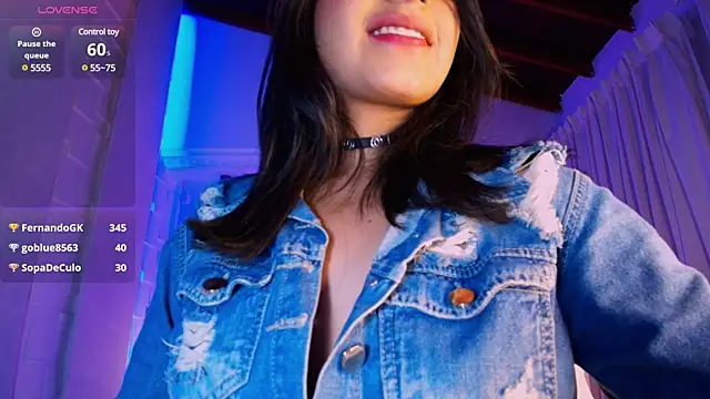 hannah thomson  online show from 4, 3, 2025