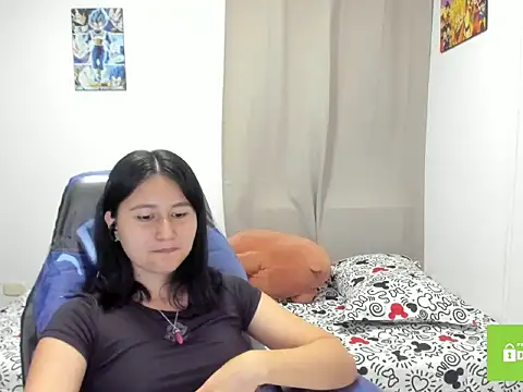 Snapshot of xoxo_kiitty chatting on 7, 11, 2025 xoxo kiitty online show from 7, 11, 2025