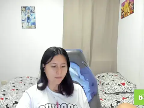 Snapshot of xoxo_kiitty chatting on 20, 11, 2025 xoxo kiitty online show from 20, 11, 2025