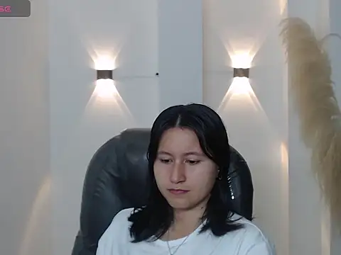 Snapshot of xoxo_kiitty chatting on 4, 12, 2025 xoxo kiitty online show from 4, 12, 2025