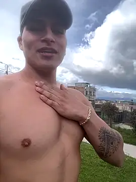 Snapshot of MaxxxSteil chatting on 18, 9, 2025 MaxxxSteil online show from 18, 9, 2025