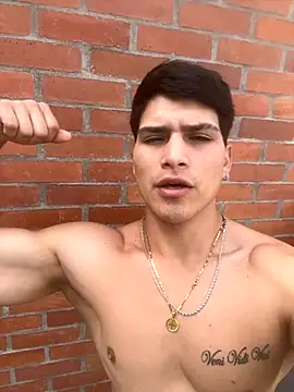 Snapshot of MaxxxSteil chatting on 17, 10, 2025 MaxxxSteil online show from 17, 10, 2025