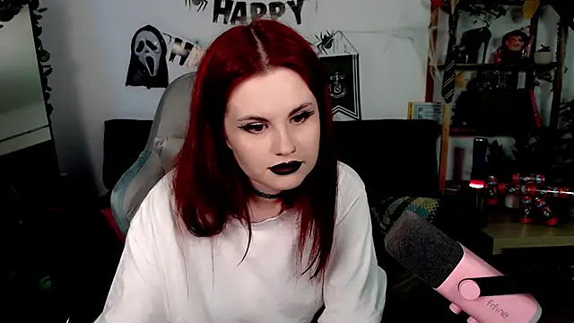 Della Ideal online show from 1, 11, 2025