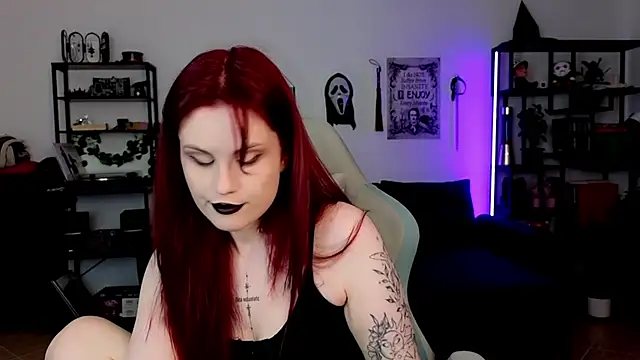 Della Ideal online show from 18, 7, 2026