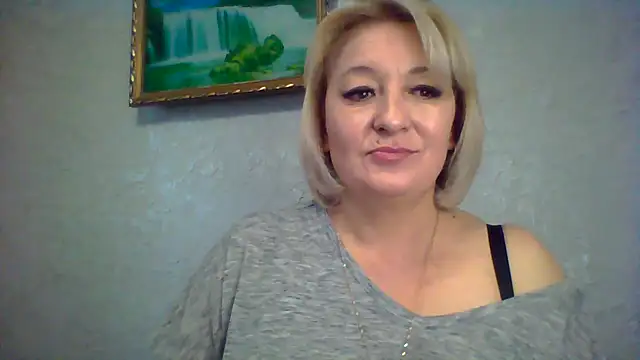 Snapshot of ArielXLoveresss chatting on 31, 10, 2025 ArielXLoveresss online show from 31, 10, 2025