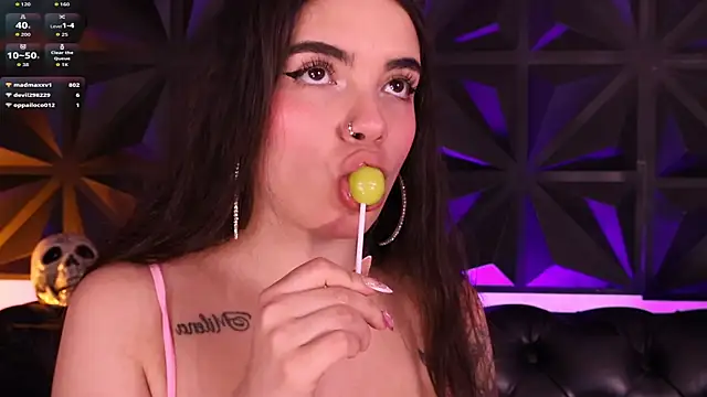 DaphneGlas online show from 29, 10, 2025