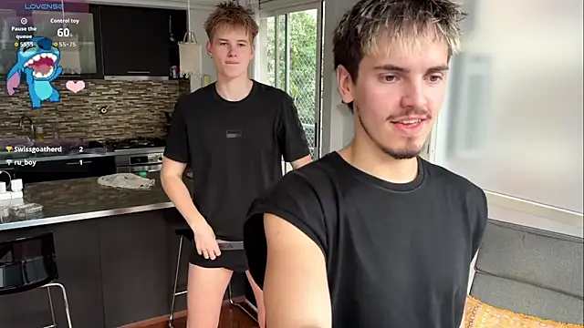 TaylerSigma online show from 9, 11, 2025