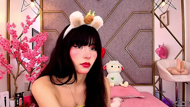 nathalya summer online show from 7, 3, 2026