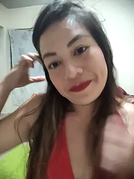 Snapshot of BellaMex89 chatting on 25, 10, 2025 BellaMex89 online show from 25, 10, 2025