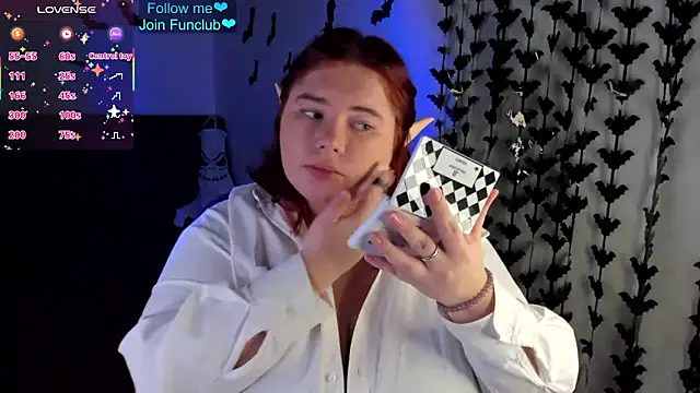 Lily lu one online show from 28, 10, 2025