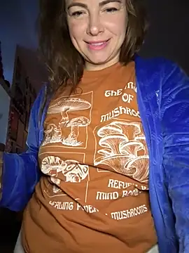 NaughtyLittleVeteran online show from 17, 12, 2025