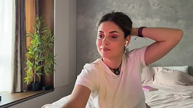 Snapshot of _Allie_ chatting on 24, 3, 2026 Allie online show from 24, 3, 2026