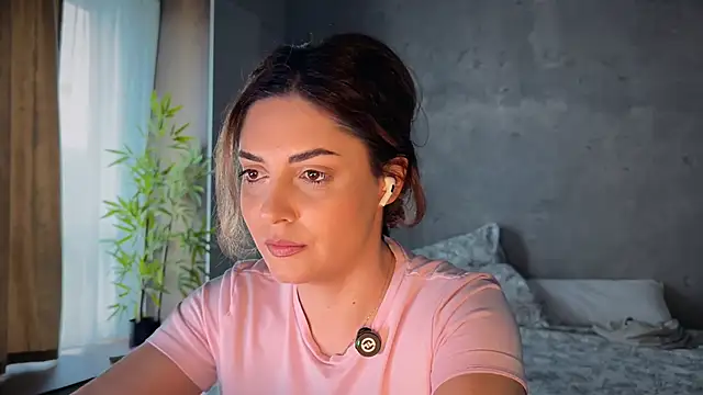 Snapshot of _Allie_ chatting on 30, 3, 2026 Allie online show from 30, 3, 2026