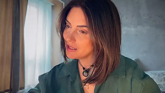 Snapshot of _Allie_ chatting on 8, 4, 2026 Allie online show from 8, 4, 2026