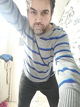 Snapshot of Openmind_42 chatting on 5, 11, 2025 Openmind 42 online show from 5, 11, 2025