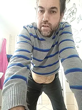 Snapshot of Openmind_42 chatting on 7, 11, 2025 Openmind 42 online show from 7, 11, 2025