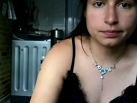 Snapshot of Escarcha-blue chatting on 9, 3, 2025 Escarcha-blue online show from 9, 3, 2025
