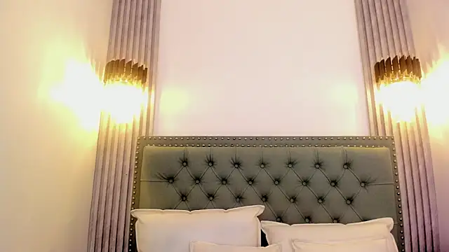 Snapshot of PaolaB_g chatting on 12, 3, 2025 PaolaB g online show from 12, 3, 2025