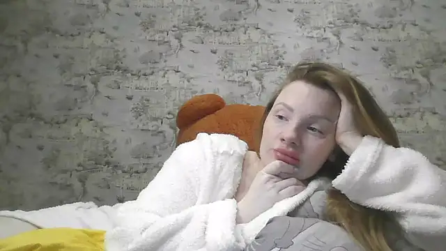 Snapshot of Eveline_May chatting on 28, 2, 2025 Eveline May online show from 28, 2, 2025