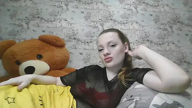 Snapshot of Eveline_May chatting on 21, 3, 2025 Eveline May online show from 21, 3, 2025