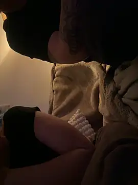 SwedishAstrid online show from 24, 2, 2025